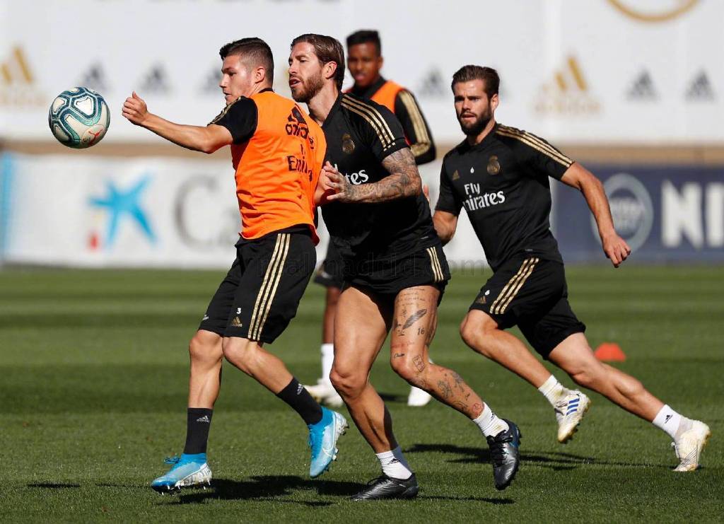 多伦多猛龙迎西甲关键赛，今夜伤情更新，话题不断，心理建设被强调(天空龙欧西里斯召唤语)-中欧体育赛事